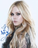 avril-lavigne-autograph.jpg