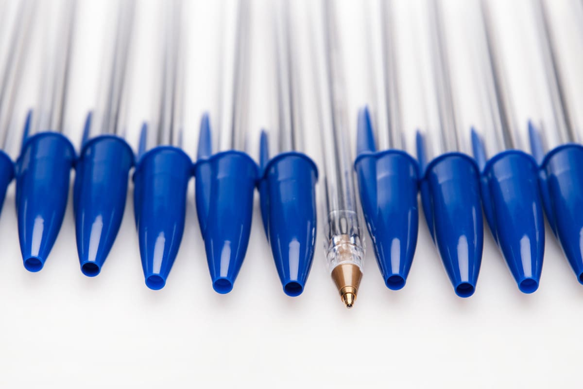 Hole-in-Cap-of-Ballpoint-Pens.jpg