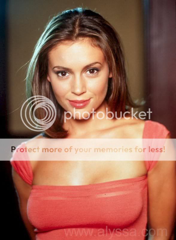 alyssa_milano-adult_face008.jpg