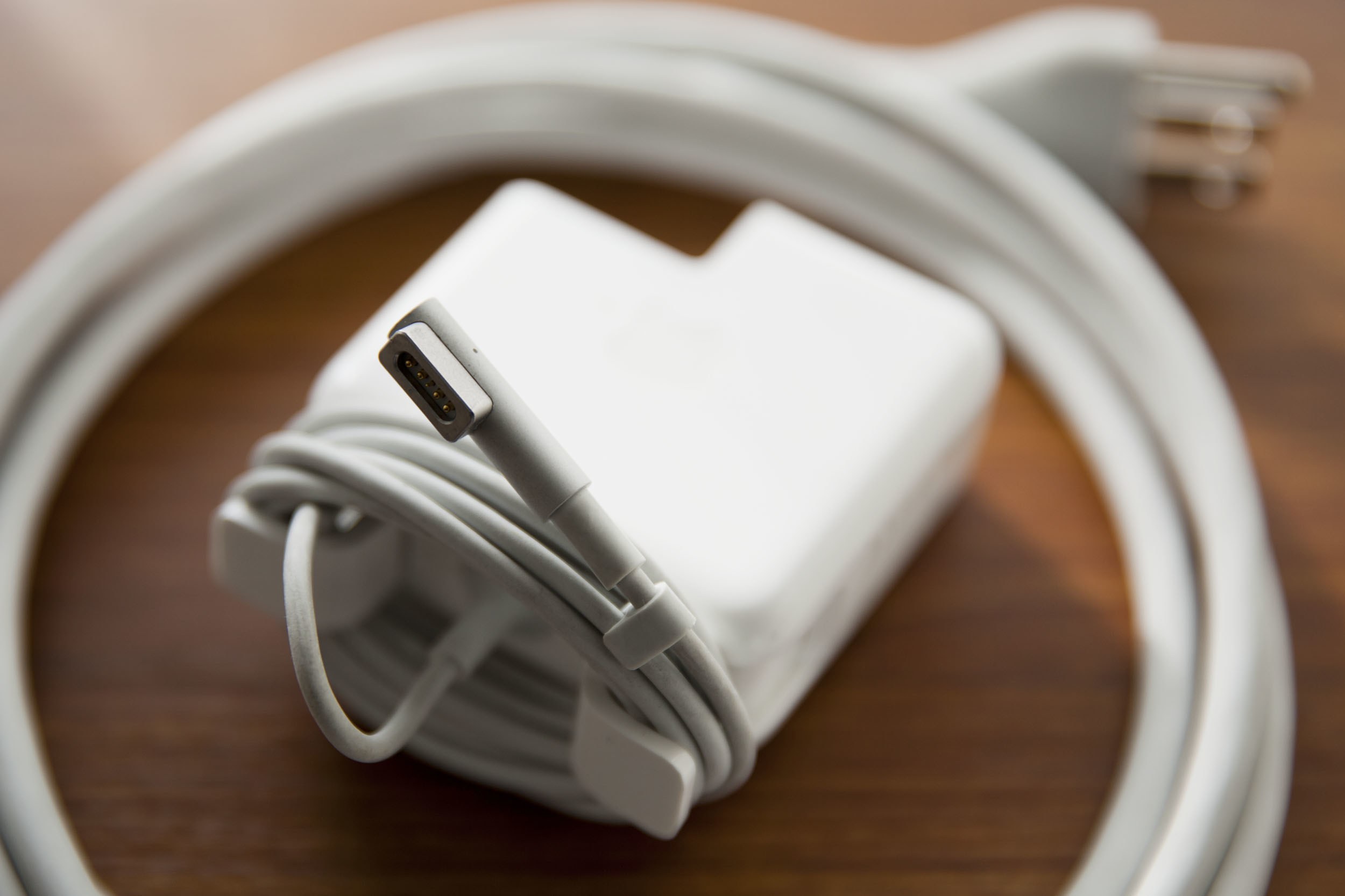 Apple-Power-Cord.jpg