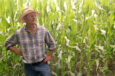 farmer_2djohn_2dcornfield.jpg