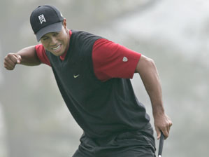 tiger_woods_fist_pump.jpg