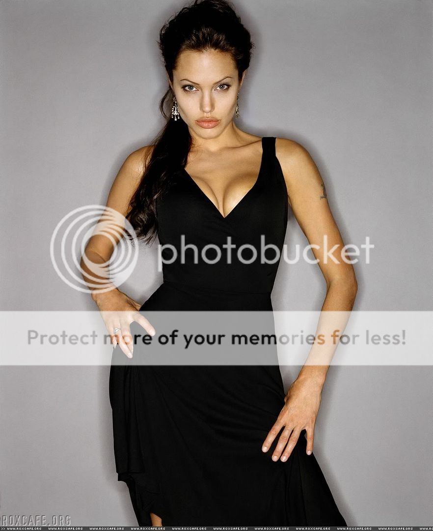 angelina-jolie-022.jpg