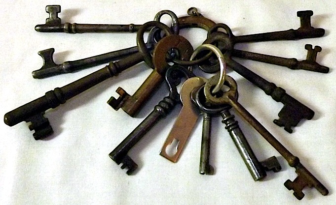 KeysOnRing.jpg