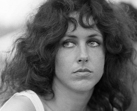 graceslick-480x390.jpg