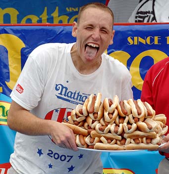 eating-hot-dogs.jpg