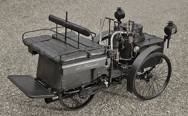 1884_De_Dion_oldest_running_car.jpg